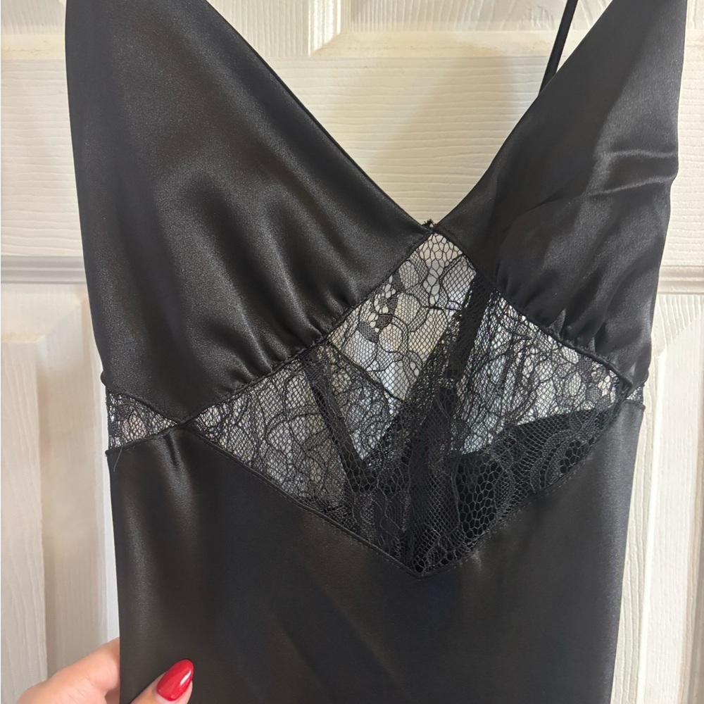 Forever 21 Black Lace Trim Slip Dress